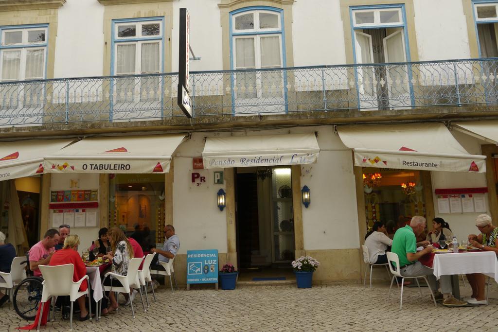 Hotel Residencial Luz à Tomar Extérieur photo