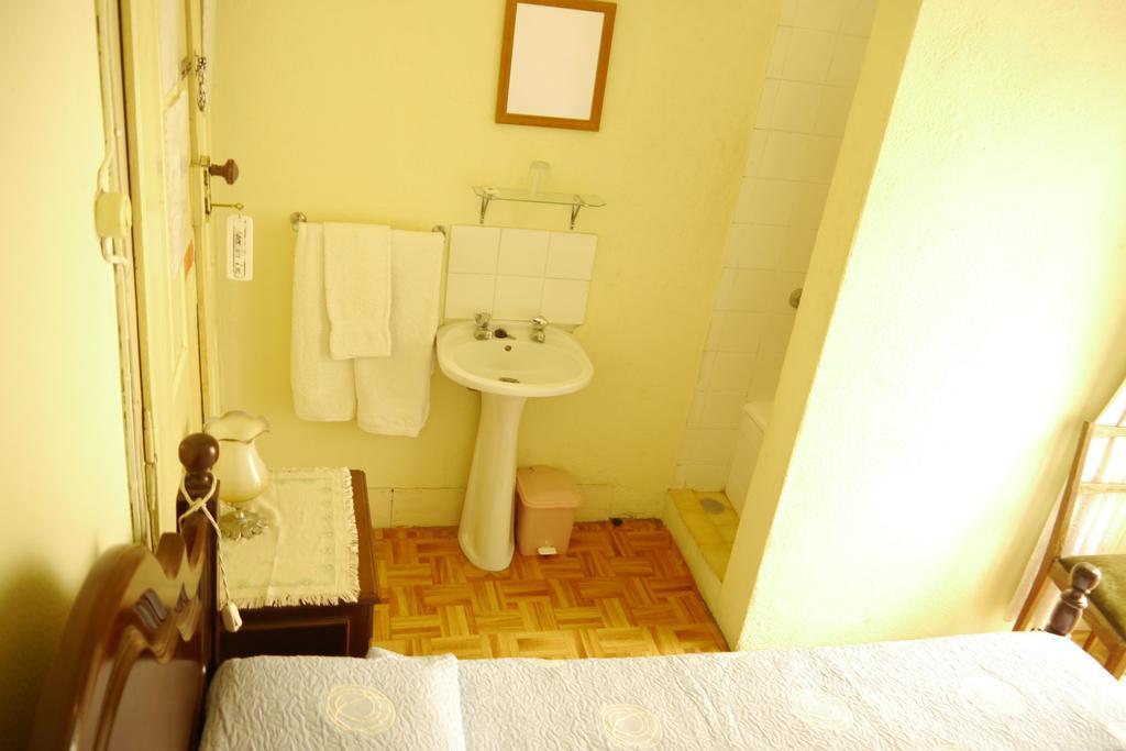 Hotel Residencial Luz à Tomar Extérieur photo