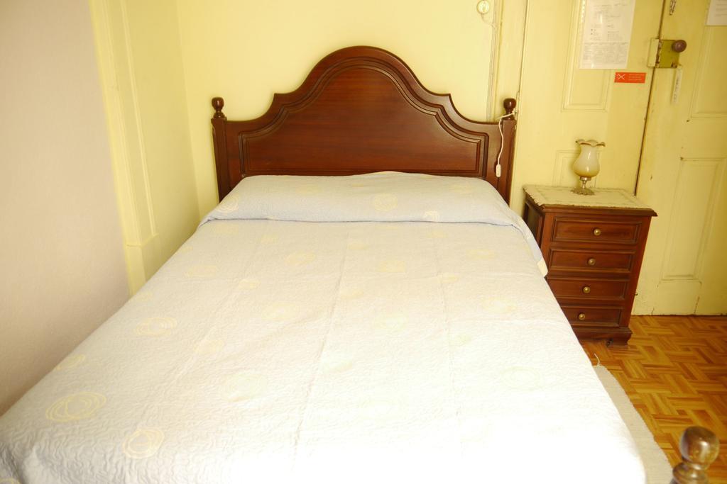 Hotel Residencial Luz à Tomar Extérieur photo